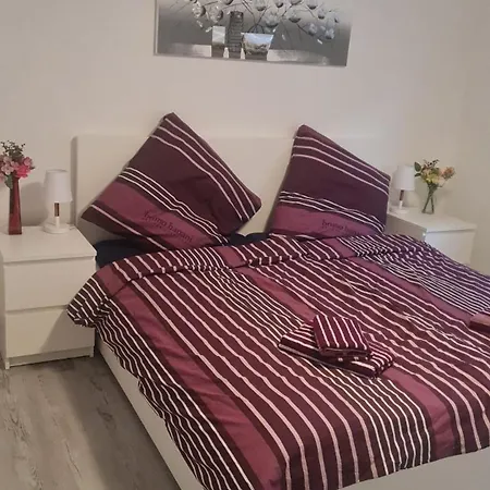 Moderne, Ruhige Ferienwohnung! *