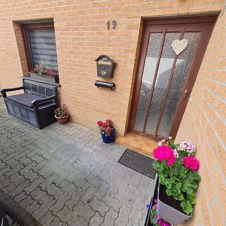 Moderne, Ruhige Ferienwohnung! Apartament